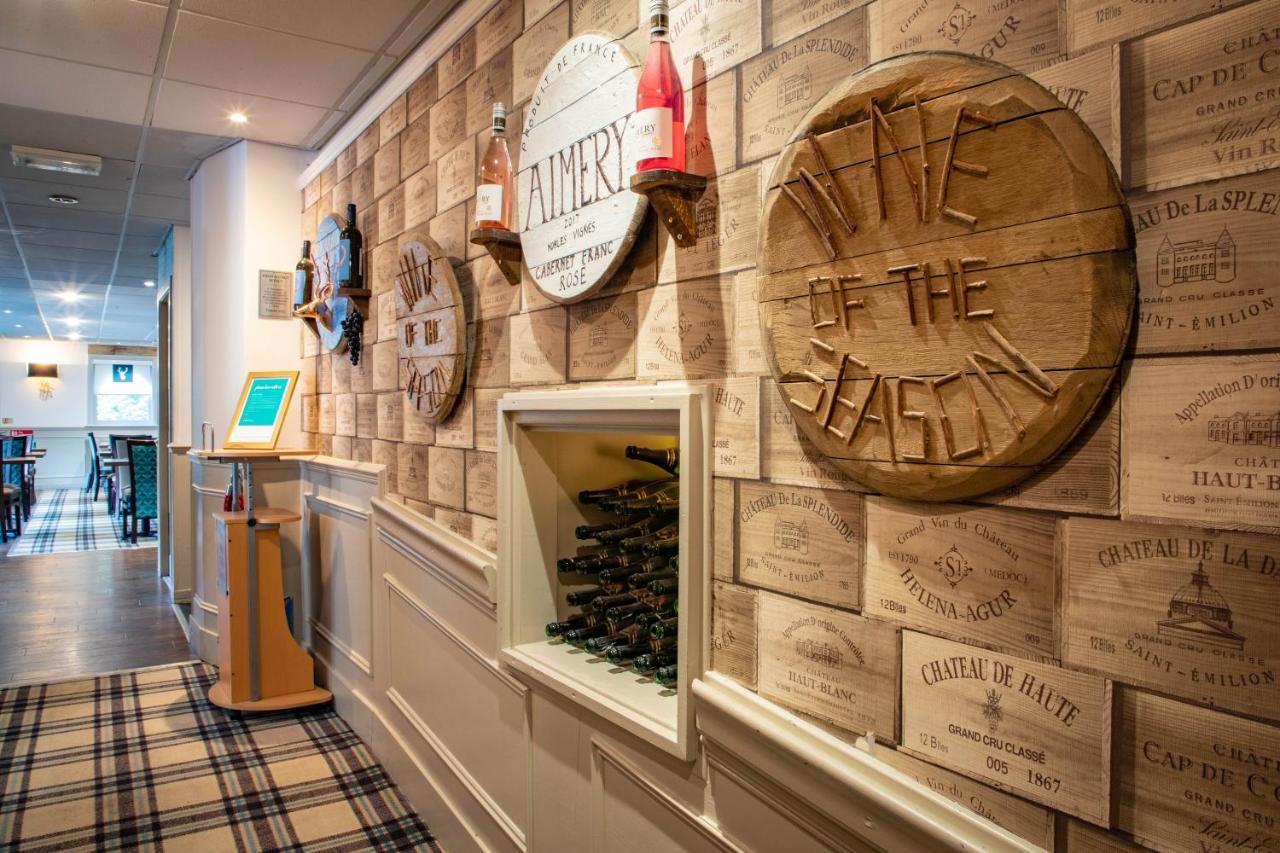 The Caledonian Claymore Hotel Arrochar Extérieur photo