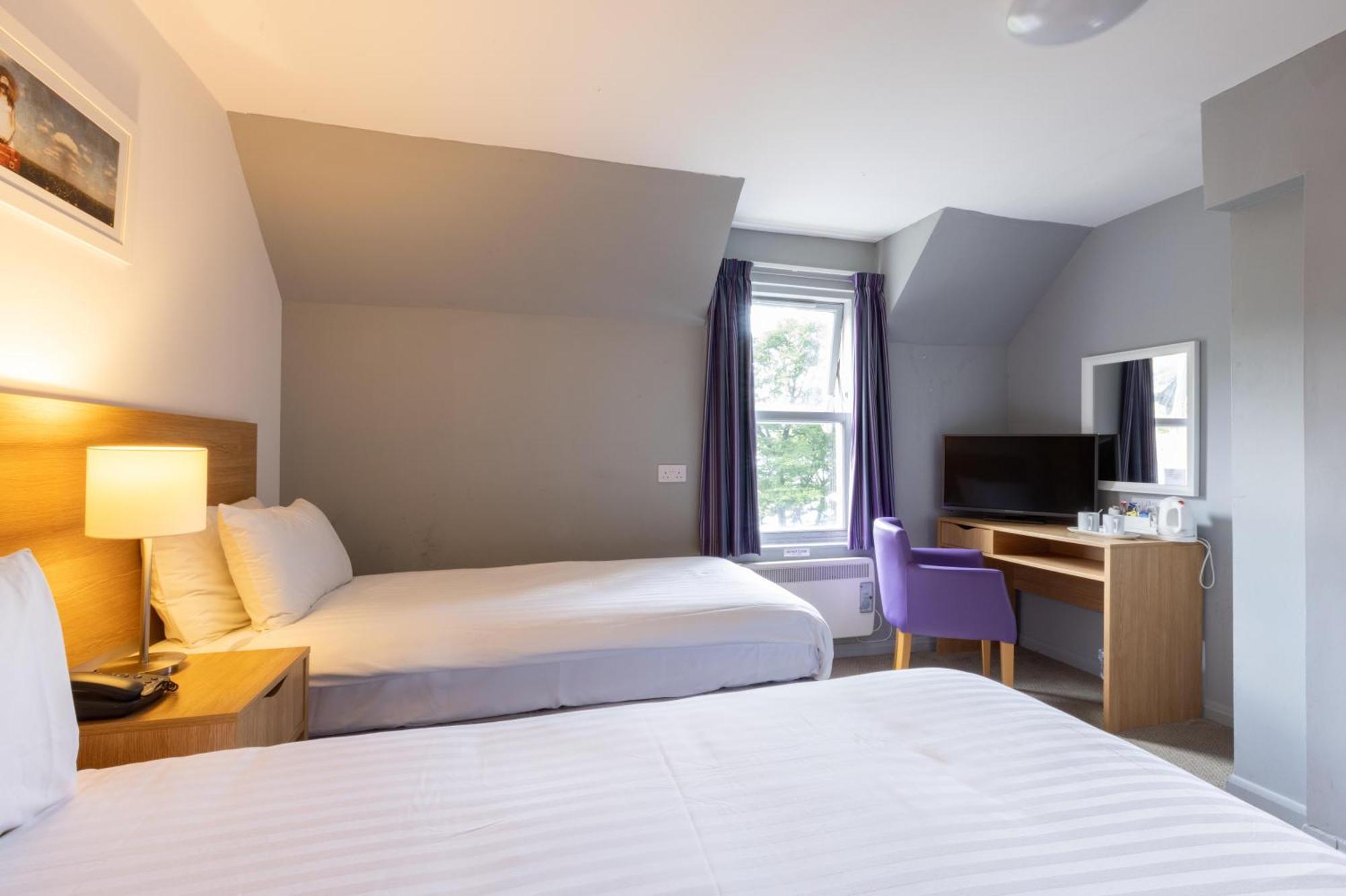 The Caledonian Claymore Hotel Arrochar Chambre photo
